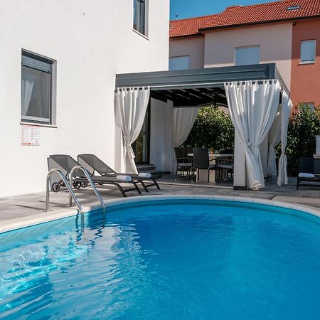 Villa Essenza - Luksuzne Kuce Za Odmor Vodice Exterior photo